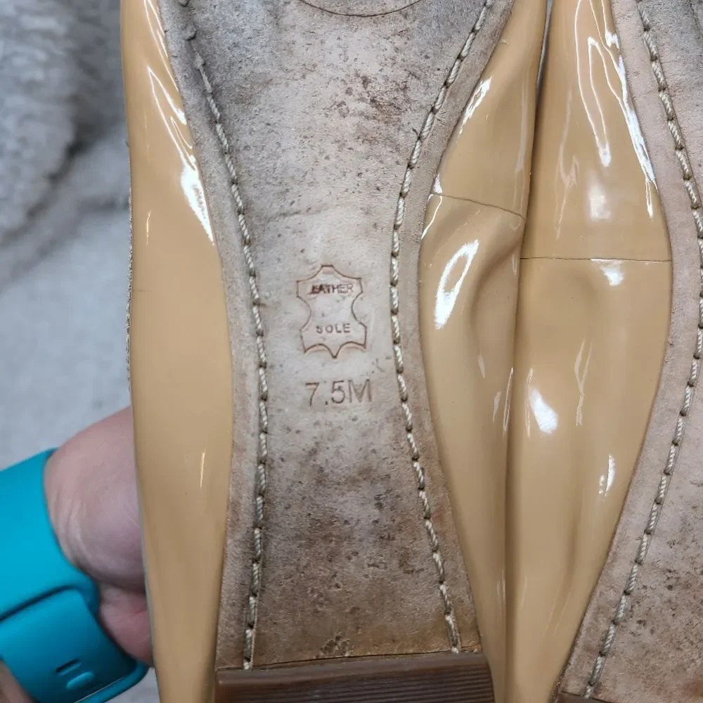Tory Burch Chelsea‎ Tan Patent Leather Ballet Flats sz 7.5